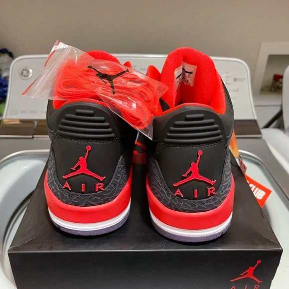 Air Jordan 3 Retro Crimson - Picture 6 of 6